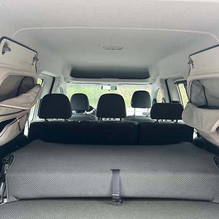 Smart Camper Ξενοδοχείο Hafnarfjörður Εξωτερικό φωτογραφία